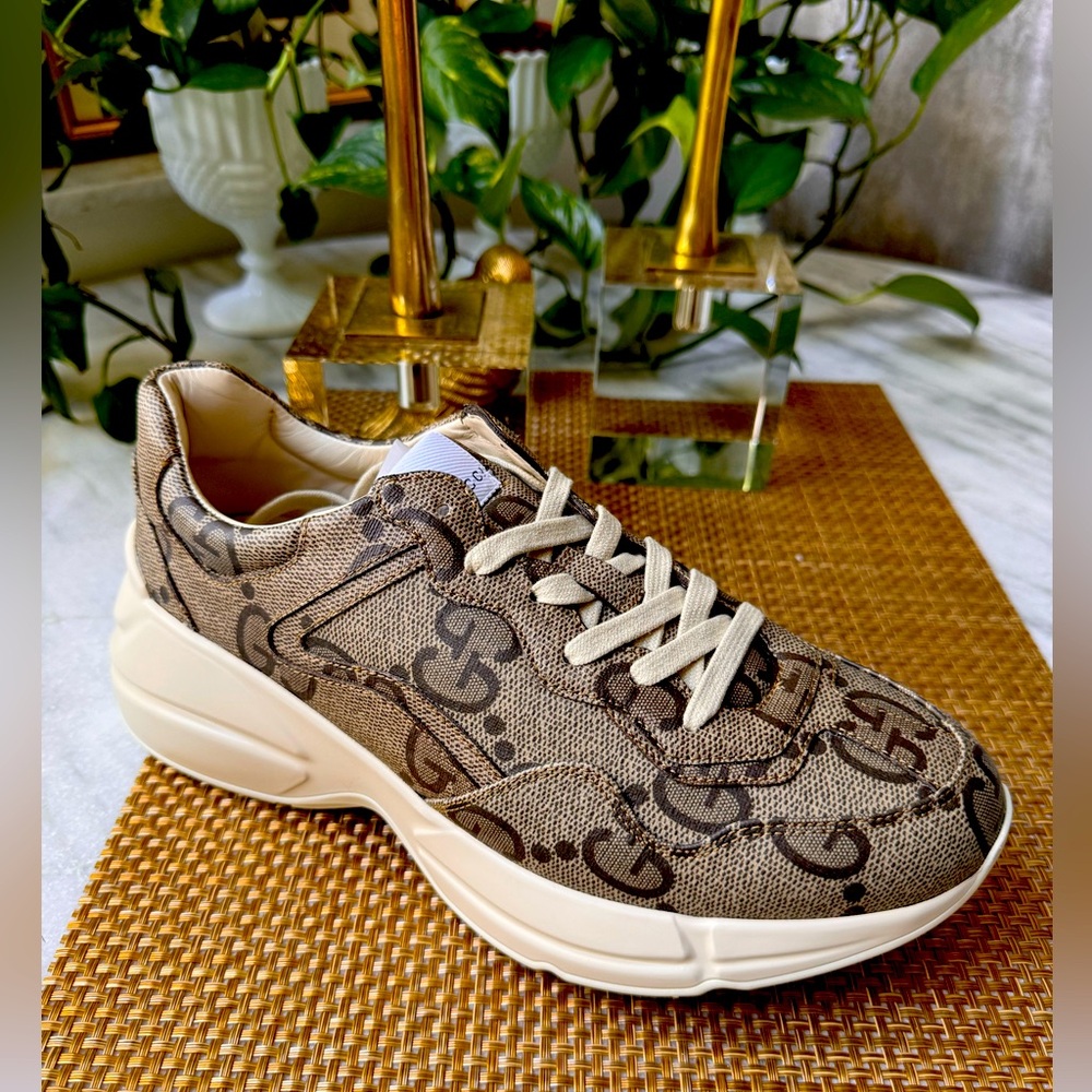 GUCCI Rhyton sneakers EUR 40.5 US 10.5.Authentic and New